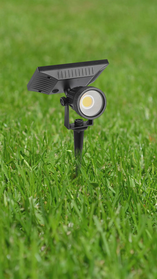 Foco Estaca Iluminacion Led Solar Jardin Calidad Buena Luz